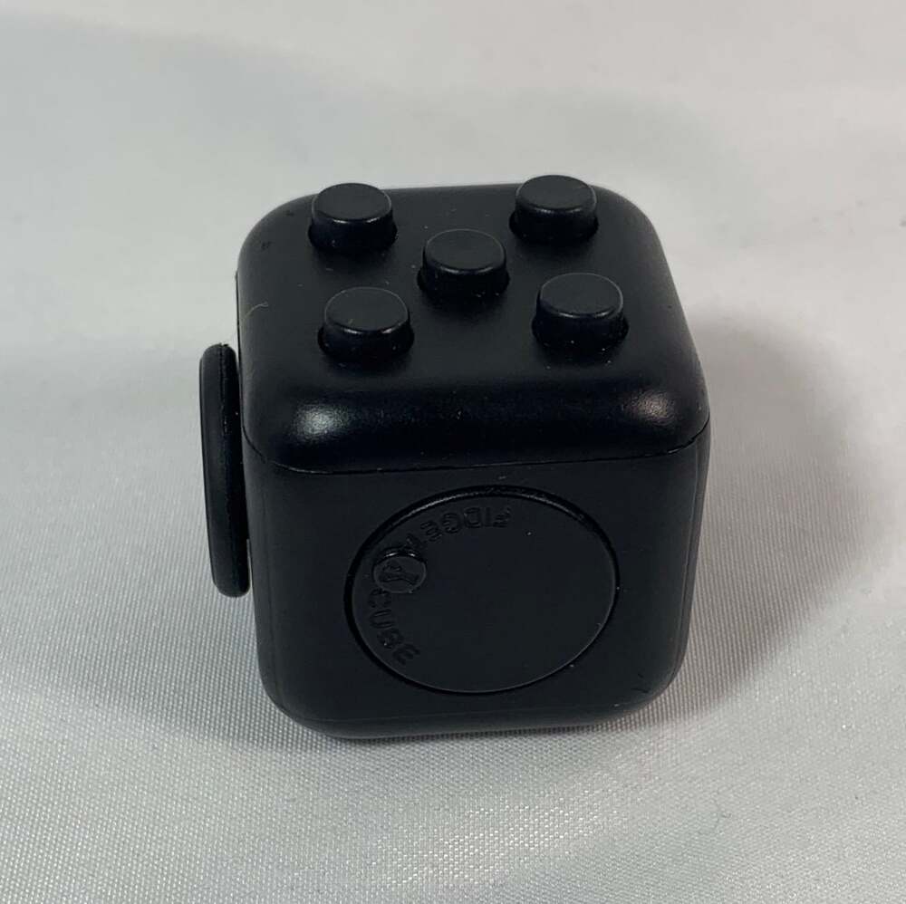 Fidget Cube black - Picture 3 of 5